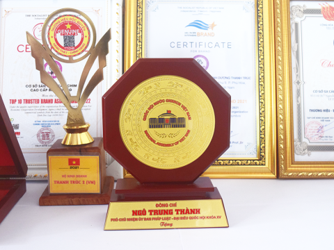 ĐẠI BIỂU QUỐC HỘI